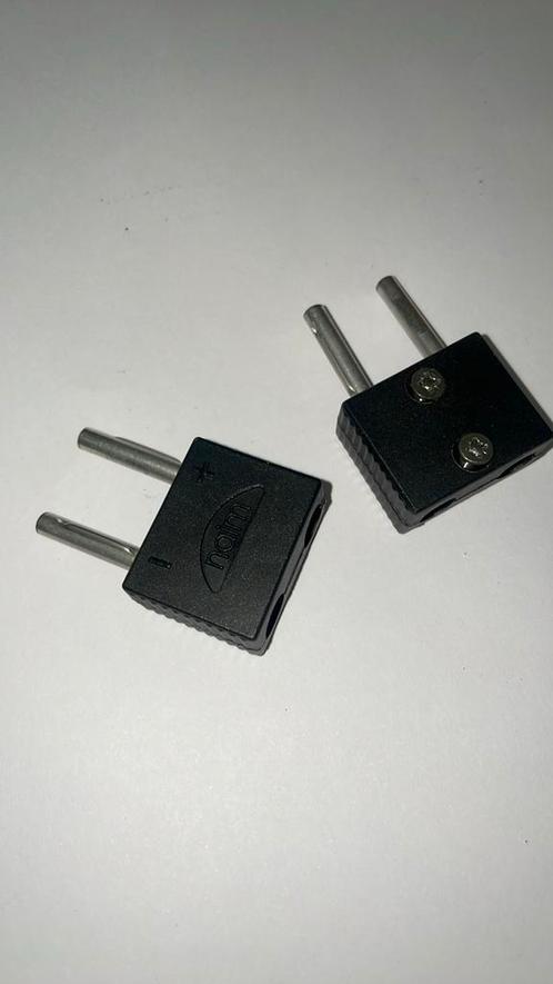 2 Originele NAIM speaker stekkers, connectors, banaanstekker, Muziek en Instrumenten, Kabels en Stekkers, Gebruikt, Apparatuur