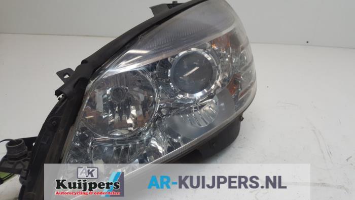 Koplamp links van een Mercedes C-Klasse, Auto-onderdelen, Verlichting, Mercedes-Benz, Gebruikt