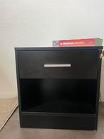 Zwart nachtkastje, Ophalen, Zo goed als nieuw, Minder dan 45 cm, Minder dan 55 cm