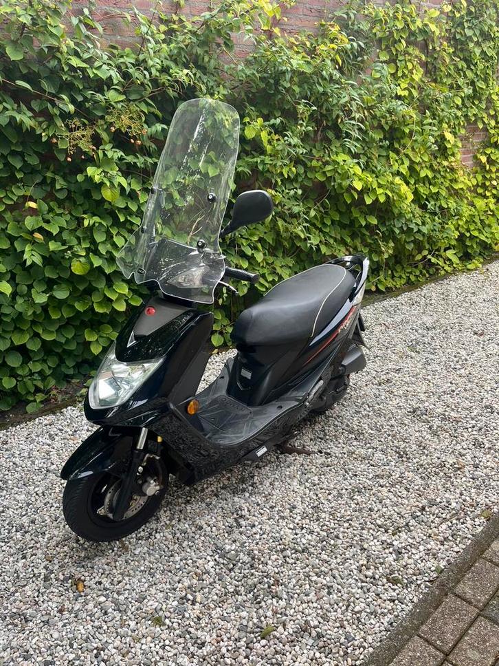 Kymco VP50, Fietsen en Brommers, Scooters | Kymco, Gebruikt, Agility, Benzine, Ophalen