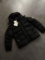 Moncler Vezere, Ophalen of Verzenden, Zo goed als nieuw, Zwart