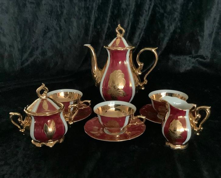 Bavaria Schaller Wiesau Mocca Servies ❤️ Bladgoud Kitsch, Antiek en Kunst, Antiek | Servies compleet, Ophalen of Verzenden