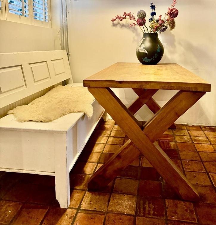 Robuuste eiken kruispoot tafel (140X70), Huis en Inrichting, Tafels | Eettafels, Gebruikt, 50 tot 100 cm, 100 tot 150 cm, Vier personen