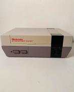 Jaren 80 Nintendo NES met 1 controller, Nintendo, Ophalen of Verzenden, Onbekend, Met 1 controller