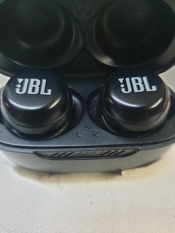 Jbl live free