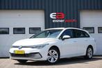 Volkswagen GOLF Variant 1.0 TSI Life | TREKHAAK | ADAPTIVE |, Stof, Gebruikt, Met garantie (alle), Wit