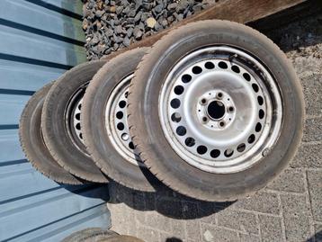 Stalenvelgen met winterband Mercedes E klasse- Vito-Viano beschikbaar voor biedingen