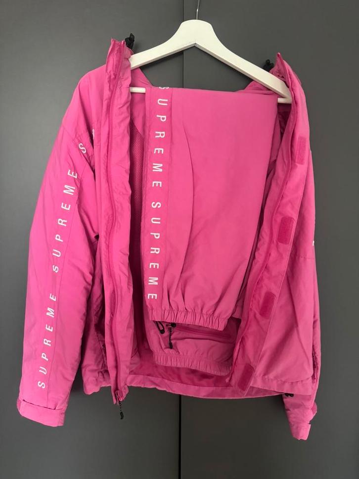 Originele complete Pink/Roze Supreme Tracksuit L.E, Kleding | Heren, Heren-kledingpakketten, Zo goed als nieuw, Maat 46 (S) of kleiner