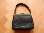Prachtige handtas zwart struisvogel leer binnenin suede 1960, Sieraden, Tassen en Uiterlijk, Ophalen of Verzenden, Zo goed als nieuw