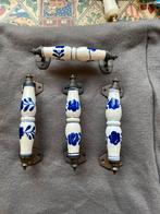 4 stuks vintage porseleinen handgrepen met messing beslag, Ophalen, Zo goed als nieuw, Koper of Messing, Klink of Kruk