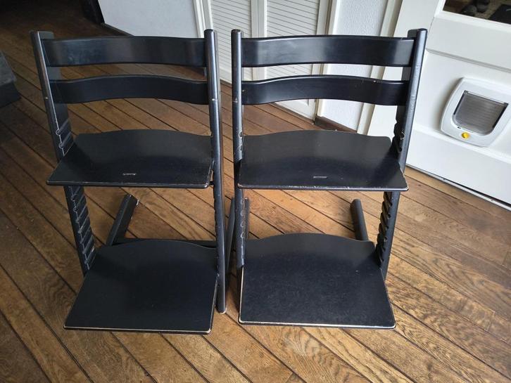 2 zwarte tripp trapp stoelen, nieuwe model, Kinderen en Baby's, Kinderstoelen, Gebruikt, Meegroeistoel, Aanschuifbaar, Ophalen