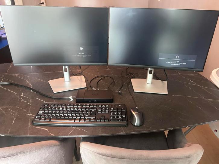 2x Dell Monitor - adapter/koptelefoon - Zo goed als nieuw!, Computers en Software, Monitoren, Zo goed als nieuw, 60 Hz of minder