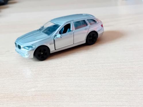 Siku BMW 5 Serie Touring, Hobby en Vrije tijd, Modelauto's | Overige schalen, Zo goed als nieuw, Auto, Ophalen of Verzenden