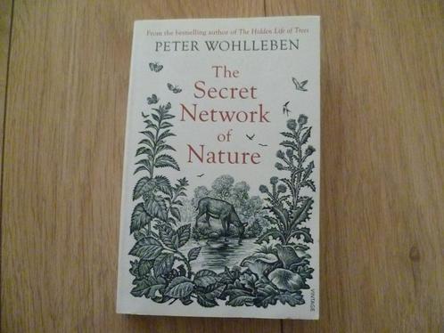 Peter Wohlleben - The secret network of nature, Boeken, Esoterie en Spiritualiteit, Gelezen, Spiritualiteit algemeen, Verzenden