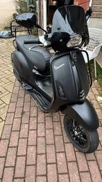 Vespa sprint notte 2019 50cc, Fietsen en Brommers, Scooters | Vespa, Ophalen, Gebruikt, Maximaal 45 km/u, Vespa S