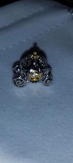 Zilveren bedel koets met zirkonia, Overige merken, Nieuw, Ophalen of Verzenden, 1 bedel