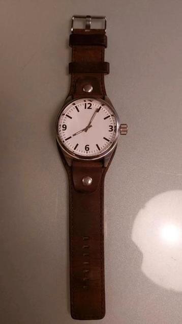 Herenhorloge. beschikbaar voor biedingen