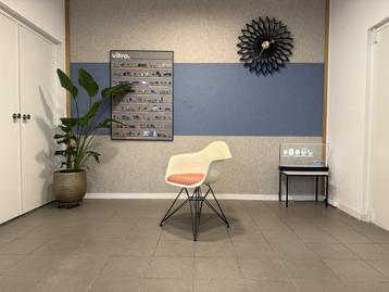 Vitra | Eames | DAR | Wit – Red/Ivory Hopsak zitkussen | 5x beschikbaar voor biedingen