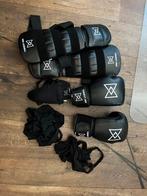 Kickbox set heren in nieuwstaat, Sport en Fitness, Boksen, Ophalen of Verzenden, Nieuw, Boks-accessoire