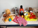 Speelgoedeten, koffiezetapparaat, keukenspulletjes, Kinderen en Baby's, Speelgoed | Speelkeukens, Ophalen of Verzenden, Gebruikt
