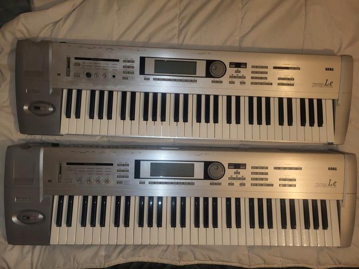 Korg Triton LE - Muziekproductie Toetsenbord, Muziek en Instrumenten, Synthesizers, Gebruikt, 61 toetsen, Korg, Met midi-aansluiting