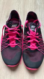 Nike Dual Fusion renschoenen 38.5, Ophalen of Verzenden, Zo goed als nieuw, Hardloopschoenen, Nike