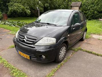 Citroën C3 1.4 I 2006 Zwart, NW distri, NW APK, Airco beschikbaar voor biedingen