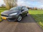 Ford Focus 1.0 Ecoboost 100pk 2015 Grijs 115350km koopje!!!!, Auto's, Ford, 65 €/maand, 100 pk, Origineel Nederlands, Handgeschakeld