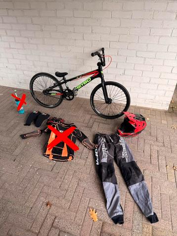 Meybo Holeshot LTD Expert beschikbaar voor biedingen