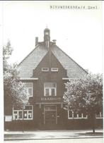 ANSICHTKAART NIEUWERKERK a,d, IJSSEL   RAADHUIS, Verzenden, Ongelopen, Zuid-Holland