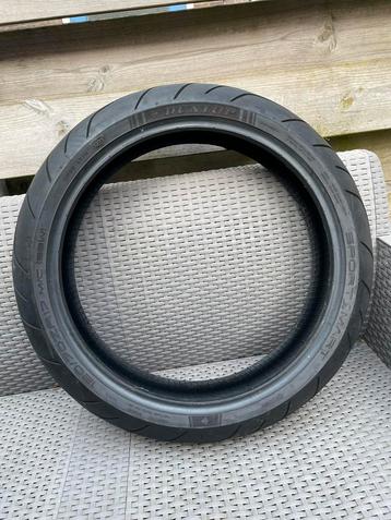 Dunlop Sportsmart mk3 voorband. 120/70ZR17 beschikbaar voor biedingen