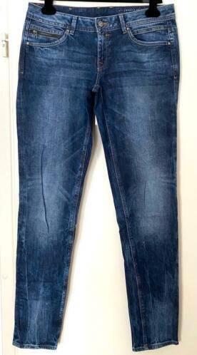 EDC jeans slim fit 31/34, Kleding | Heren, Spijkerbroeken en Jeans, Zo goed als nieuw, Overige jeansmaten, Blauw, Ophalen of Verzenden