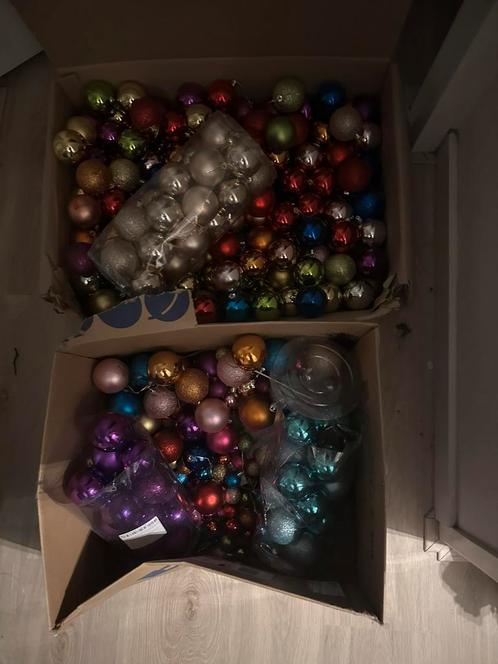 Heel veel kerstballen, Diversen, Kerst, Ophalen of Verzenden