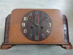 Antieke Amsterdamse school klok, Antiek en Kunst, Antiek | Klokken, Verzenden