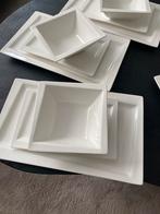 Eet servıes, Nieuw, Ophalen of Verzenden, Overige stijlen, Porselein