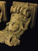 Grote antieke gevelkoppen in Franse steen, Antiek en Kunst, Ophalen