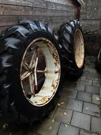 Te koop: Molcon dubbellucht 13.6 R38 Past aan 38 inch wielen, Zakelijke goederen, Ophalen