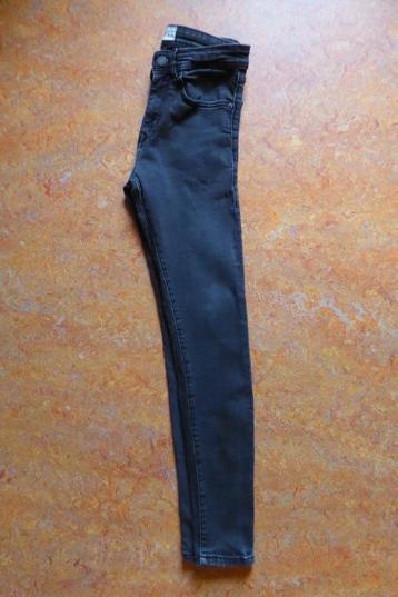 Fijne zwarte skinny jeans van Pull & Bear in maat 36 beschikbaar voor biedingen