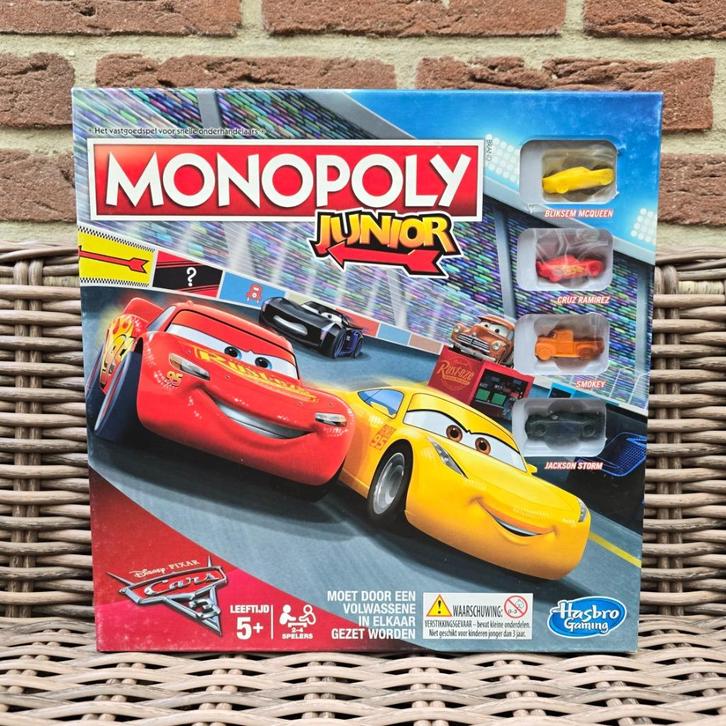 Sint tip!🎁 Monopoly Junior Cars - Disney Pixar - Hasbro, Hobby en Vrije tijd, Gezelschapsspellen | Bordspellen, Nieuw, Ophalen of Verzenden