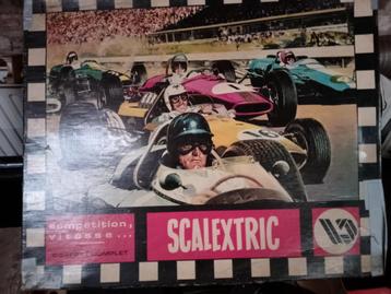 Racebanen Scalectrix e.a. 1:32 en 1:43 grote partij beschikbaar voor biedingen