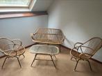 Vintage rotan set in goede conditie, Huis en Inrichting, Stoelen, Riet of Rotan, Twee, Jaren 60, Bruin