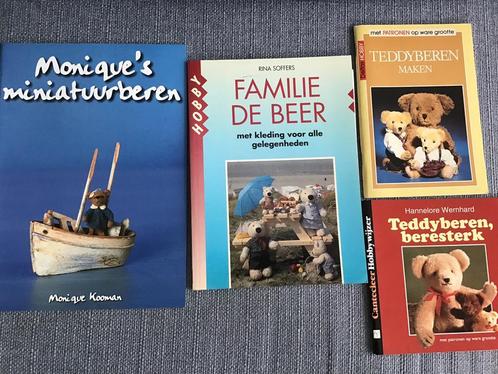 4 boekjes om zelf teddyberen te maken met patronen, Boeken, Hobby en Vrije tijd, Gelezen, Ophalen of Verzenden