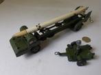 1959 Dinky Supertoys 666 CORPORAL MISSILE ERECTING +LAUNCHER, Hobby en Vrije tijd, Modelauto's | 1:43, Ophalen of Verzenden, Zo goed als nieuw
