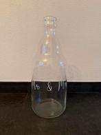 Glazen fles met opschrift Mr & Mrs., Huis en Inrichting, Woonaccessoires | Vazen, Overige kleuren, Ophalen of Verzenden, Minder dan 50 cm