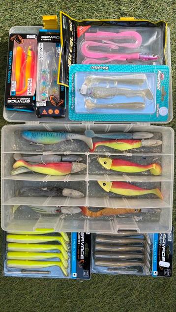 Complete set zeevis-shads & loodkoppen – deels nieuw beschikbaar voor biedingen