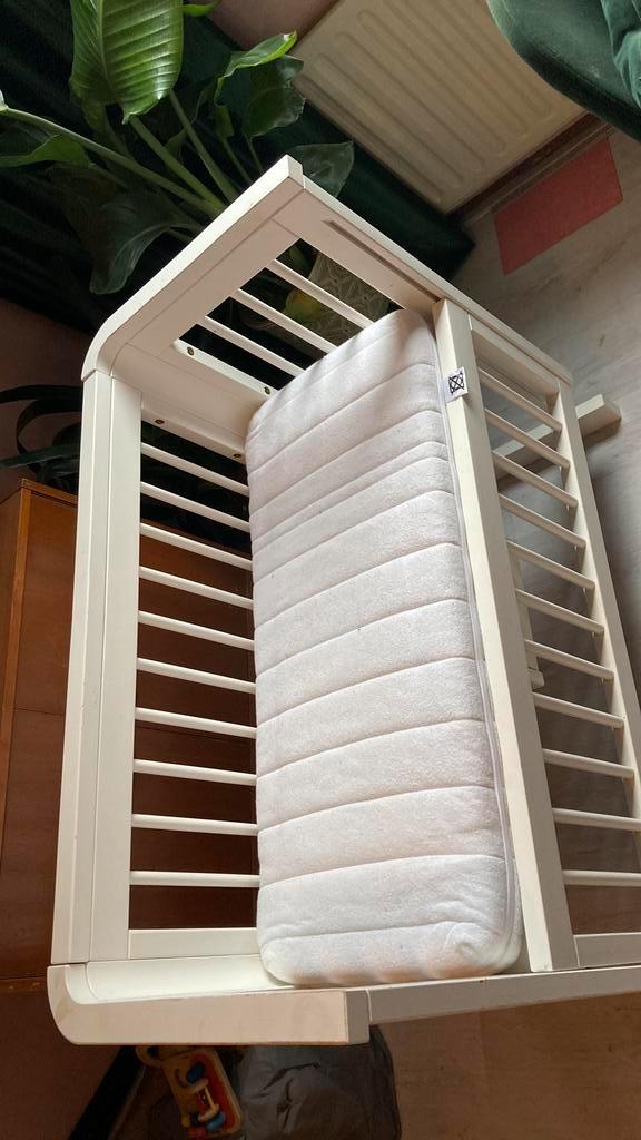 Nette witte cosleeper “troll”, Kinderen en Baby's, Babywiegjes en Ledikanten, Zo goed als nieuw, Wieg, Ophalen