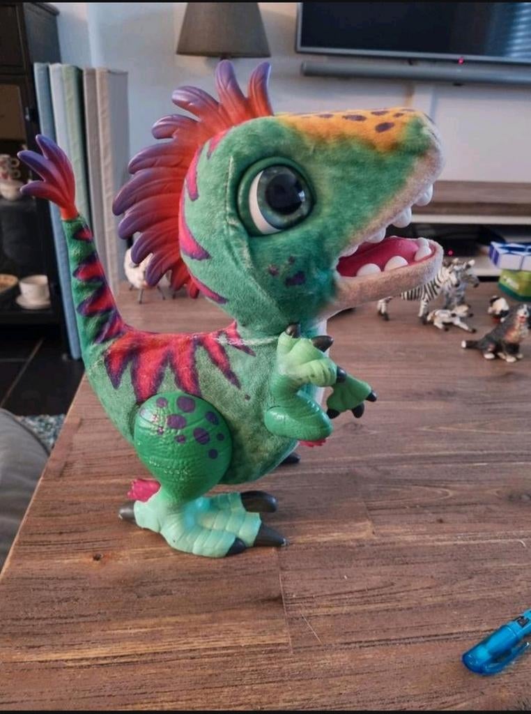 Fur real dinosaurus, Ophalen, Zo goed als nieuw