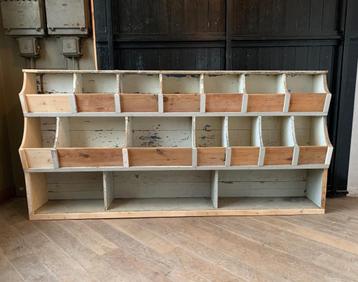 Te koop grote oude grutters kast! beschikbaar voor biedingen