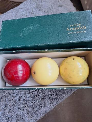 BILJARTBALLEN (diverse doosjes) beschikbaar voor biedingen