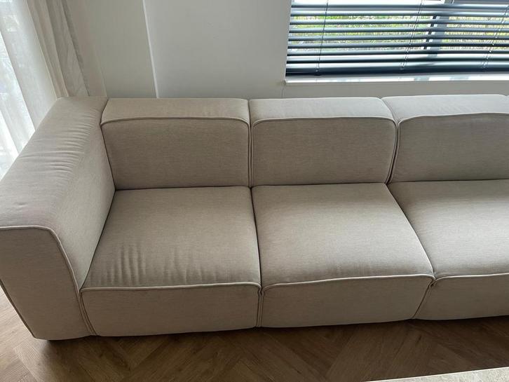 Bank, Huis en Inrichting, Banken | Bankstellen, Zo goed als nieuw, Hoekbank, Vierpersoons of meer, 250 tot 300 cm, 100 tot 125 cm